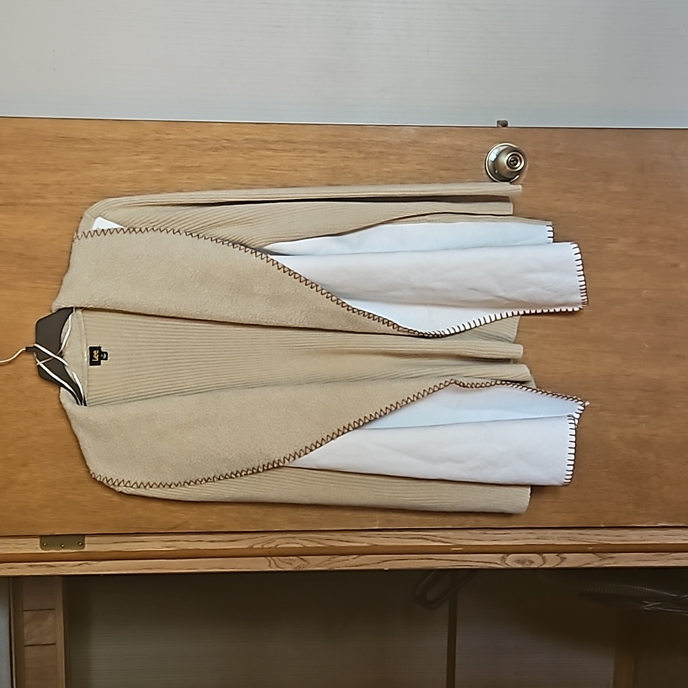 Lee Women's Tan and Cream Cardigan